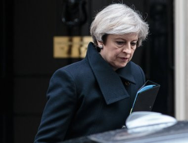 Νοσοκομείο με τραυματίες της επίθεσης του Λονδίνου επισκέφθηκε η Τερέζα Μέι